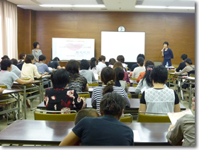 写真：講演会「予防接種はなぜ必要か」