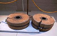写真：墨俣築城時に使用したソリの両輪