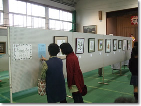 写真：展示の様子2（29年度）