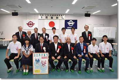 写真：優秀選手（バレーボール協会・陸上競技協会）