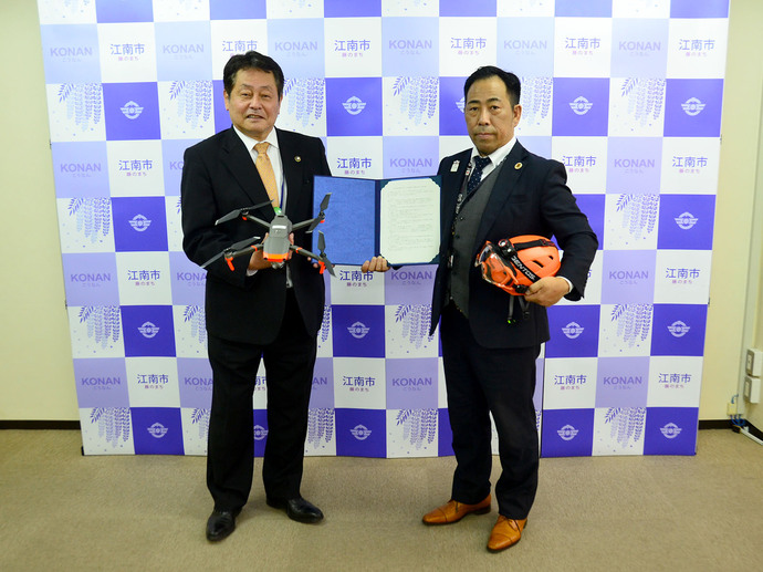 株式会社DSA様と澤田市長との写真