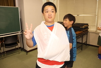 写真：救急体験の様子2