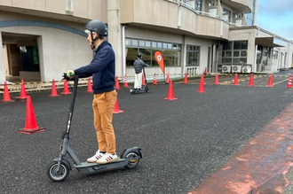 電動キックボード体験試乗会のようす