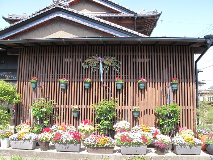 沢田　はつみ（上奈良町）