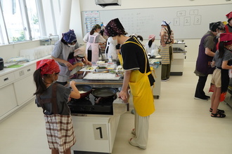 親と子の栄養教室の写真